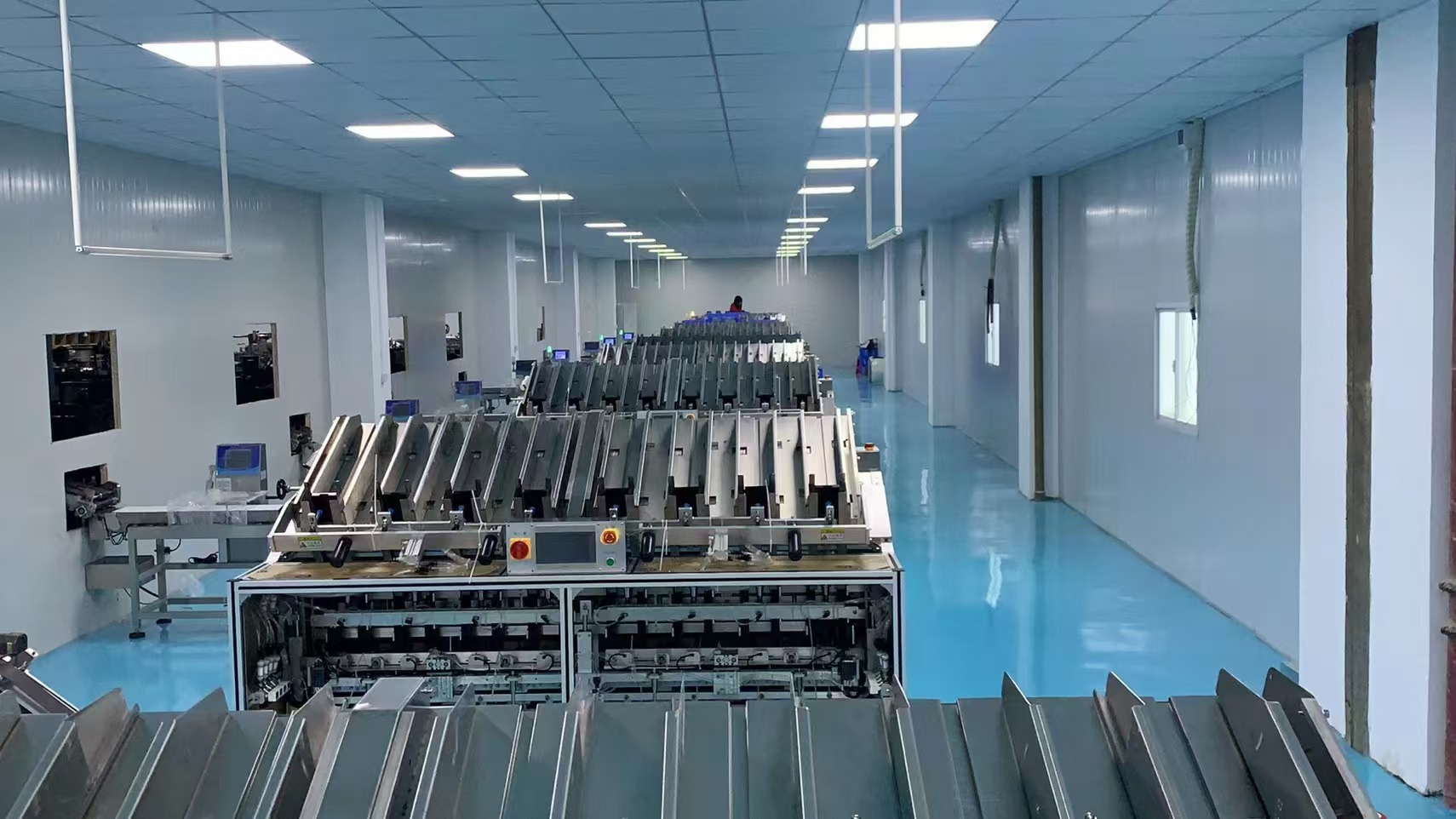 面膜折疊機：智能化生產(chǎn)引領(lǐng)美妝行業(yè)新變革